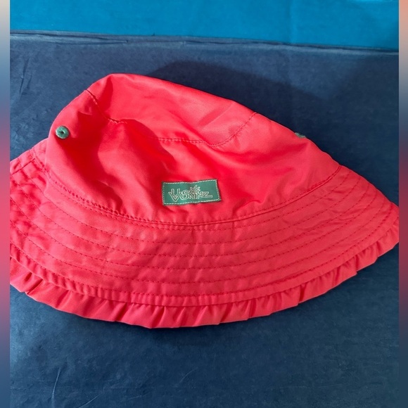 UV skins hat - Picture 1 of 3